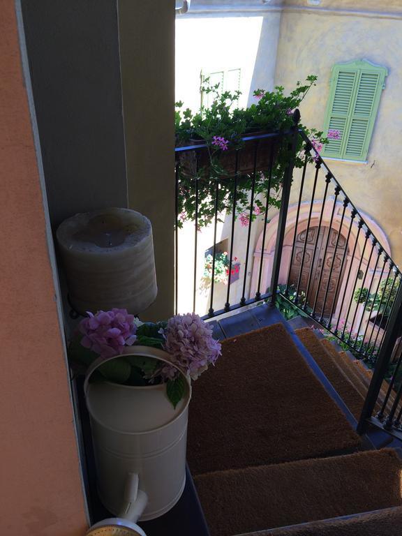 Dimora I Manichei Hotel Monforte D'Alba Exterior photo