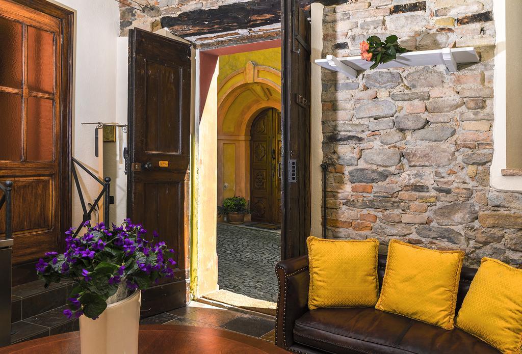 Dimora I Manichei Hotel Monforte D'Alba Exterior photo